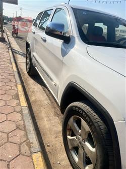 جيب جراند شيروكي